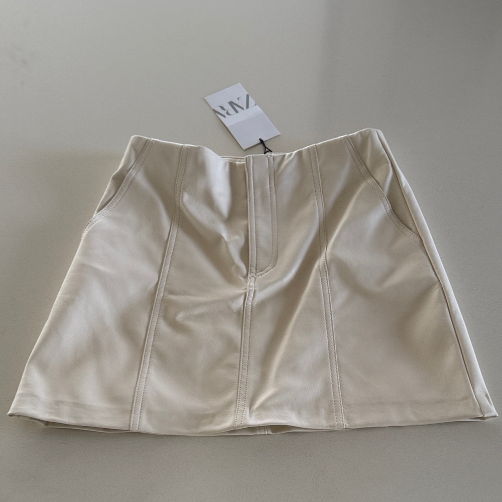 Zara Cream Mini Skirt